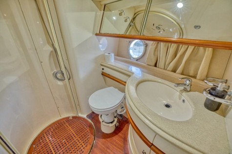 Azimut 55 (2003) Bip Charters Yacht Charter Puerto Vallarta