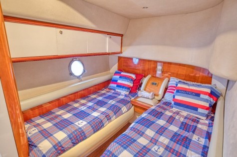 Azimut 55 (2003) Bip Charters Yacht Charter Puerto Vallarta