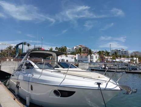 Beneteau GT35 (2017) Bip Charters Renta de Yates en Puerto Vallarta