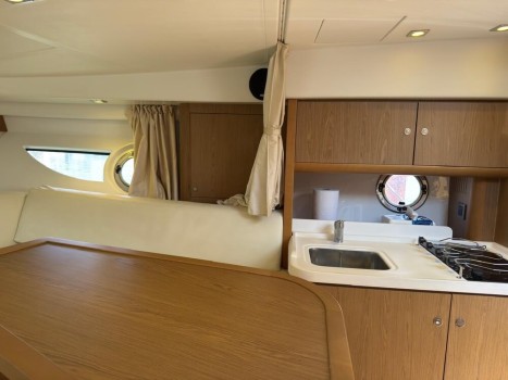 Beneteau GT35 (2017) Bip Charters Renta de Yates en Puerto Vallarta