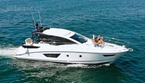 Beneteau GT46 (2017) Bip Charters Renta de Yates en Puerto Vallarta