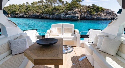 Beneteau GT46 (2017) Bip Charters Renta de Yates en Puerto Vallarta