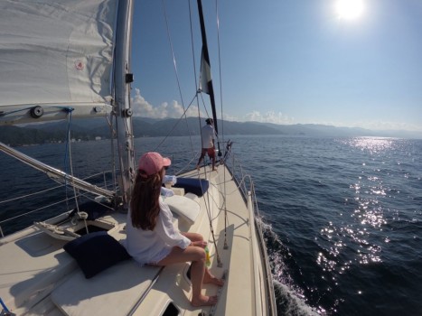 C&C 38 Bip Charters Yacht Charter Puerto Vallarta