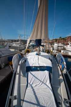 Endeavour 40 Bip Charters Yacht Charter Puerto Vallarta
