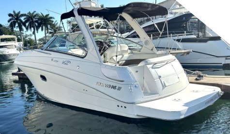 Four Winns Vista 288 (2004) Bip Charters Yacht Charter Puerto Vallarta