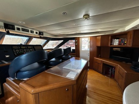 Hatteras 122 Bip Charters Yacht Charter Puerto Vallarta