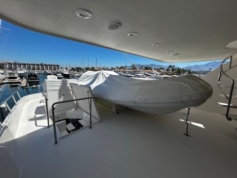 Hatteras 122 Bip Charters Yacht Charter Puerto Vallarta