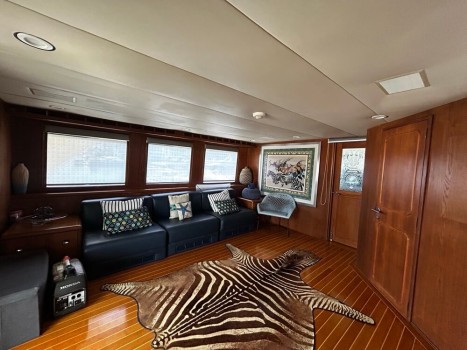 Hatteras 122 Bip Charters Yacht Charter Puerto Vallarta