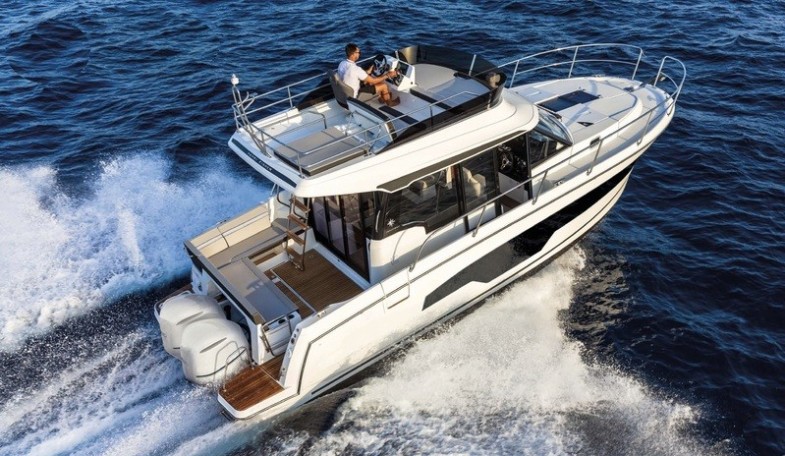 Jeanneau MF34 (2025) Bip Charters Yacht Charter Puerto Vallarta