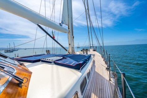 Jongert 31T Bip Charters Yacht Charter Puerto Vallarta