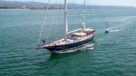 Jongert 31T Bip Charters Yacht Charter Puerto Vallarta