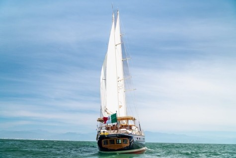 Jongert 31T Bip Charters Yacht Charter Puerto Vallarta