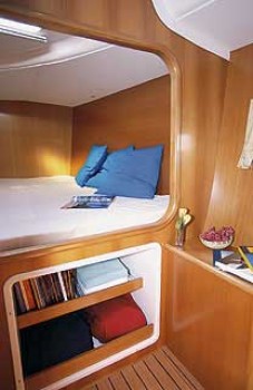 Lagoon 38 (2003) Bip Charters Renta de Yates en Puerto Vallarta