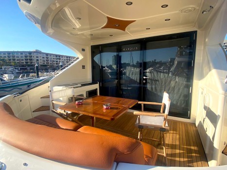 Marquis 50SC (2016) Bip Charters Renta de Yates en Puerto Vallarta