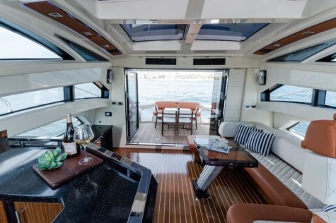 Marquis 50SC (2016) Bip Charters Renta de Yates en Puerto Vallarta