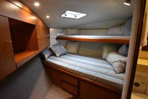 Ocean Yacht 40 Bip Charters Renta de Yates en Puerto Vallarta