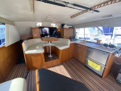 Ocean Yacht 40 Bip Charters Renta de Yates en Puerto Vallarta