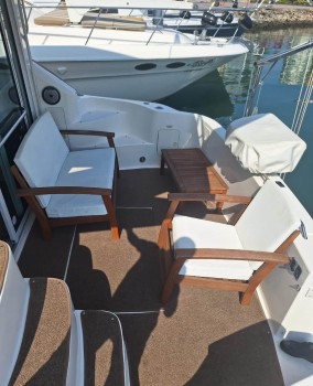 Sedan Bridge  400 (1999) Bip Charters Renta de Yates en Puerto Vallarta