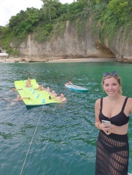 Sea Ray 460 Bip Charters Renta de Yates en Puerto Vallarta