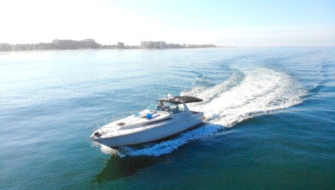 Sea Ray 460 Bip Charters Renta de Yates en Puerto Vallarta