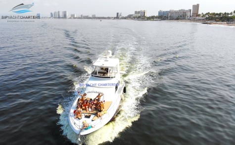 Sea Ray 50 Blue (2021) Bip Charters Renta de Yates en Puerto Vallarta