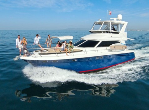 Sea Ray 50 Blue (Refit on 2021) Bip Charters Yacht Charter Puerto Vallarta Sea Ray 50 Blue (Refit on 2021) Bip Charters Yacht Charter Puerto Vallarta