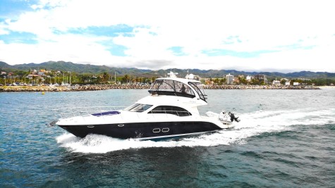 Sea Ray 52 (2007) Bip Charters Yacht Charter Puerto Vallarta