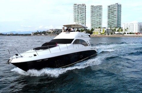 Sea Ray 60 (2006) Bip Charters Yacht Charter Puerto Vallarta
