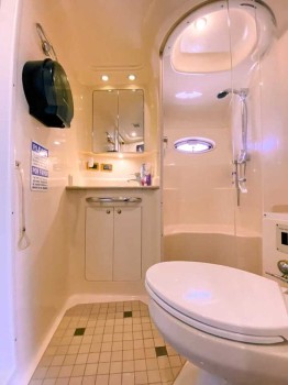 Sundancer 510 (2002) Bip Charters Renta de Yates en Puerto Vallarta