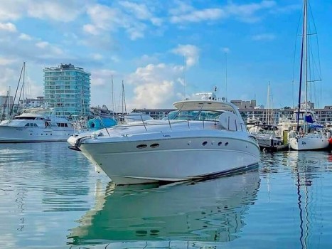 Sundancer 510 (2002) Bip Charters Renta de Yates en Puerto Vallarta