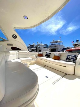 Sundancer 510 (2002) Bip Charters Renta de Yates en Puerto Vallarta