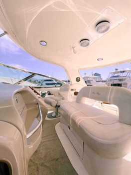 Sundancer 510 (2002) Bip Charters Renta de Yates en Puerto Vallarta