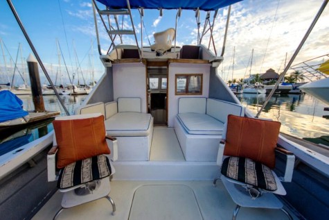 Uniflite 28 Bip Charters Yacht Charter Puerto Vallarta