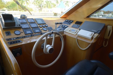 Vitech 65 Bip Charters Renta de Yates en Puerto Vallarta